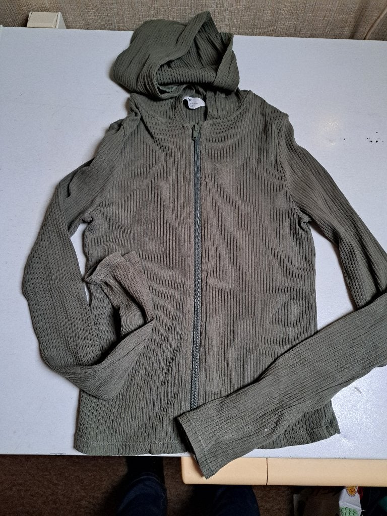 meisjes vest maat 158/164, Kinderen en Baby's, Kinderkleding | Maat 158, Ophalen of Verzenden, Zo goed als nieuw, Meisje, Trui of Vest