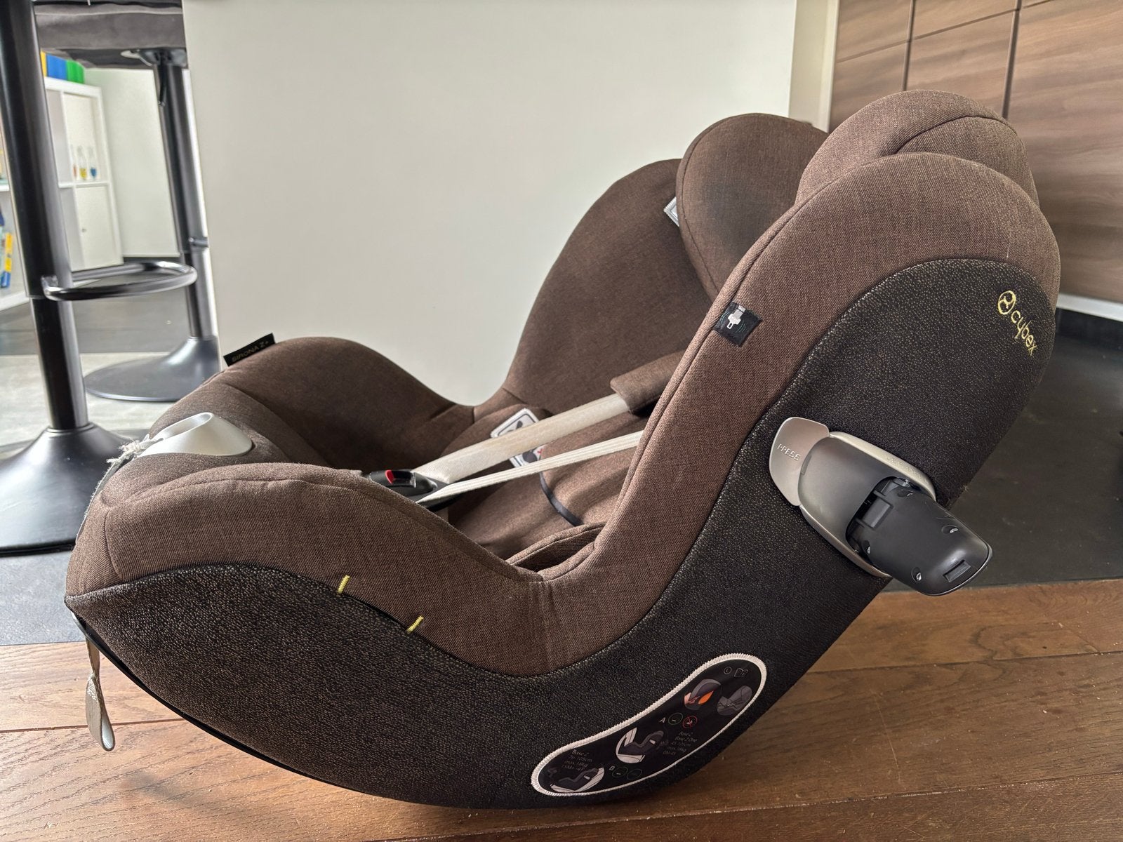 Cybex Sirona Z i-Size Plus autostoel khaki green + base 2022, Gebruikt, 0 t/m 18 kg, Verstelbare rugleuning, Isofix