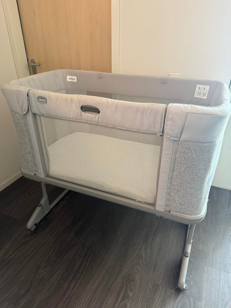 Chicco Next 2 Me Forever Co-sleeper (0-4 jaar), Kinderen en Baby's, Babywiegjes en Ledikanten, Ophalen, Zo goed als nieuw, Wieg