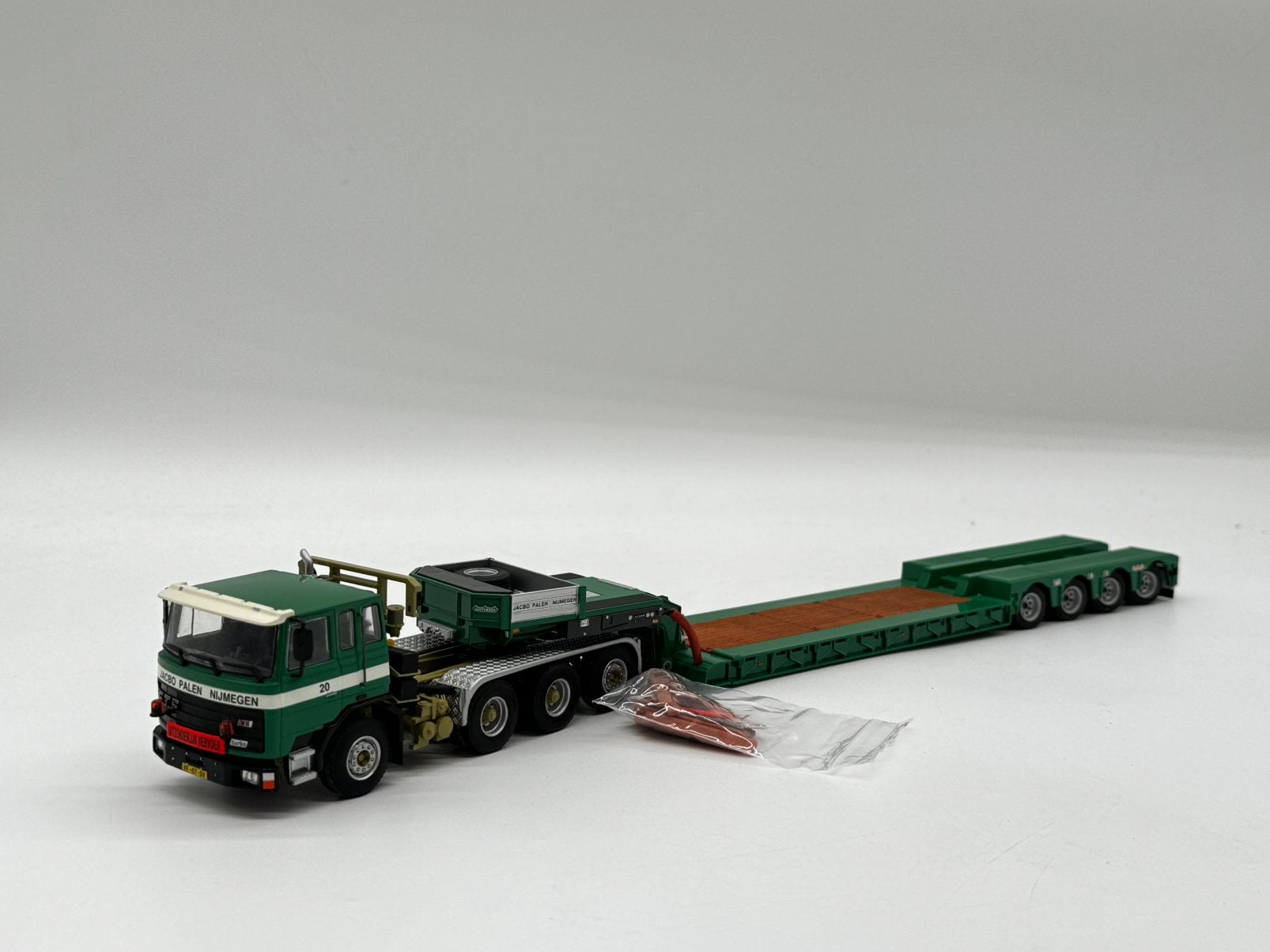 WSI FTF 8x4 Jacbo Palen + NOOTEBOOM dieplader, ., Nieuw, Ophalen of Verzenden, .