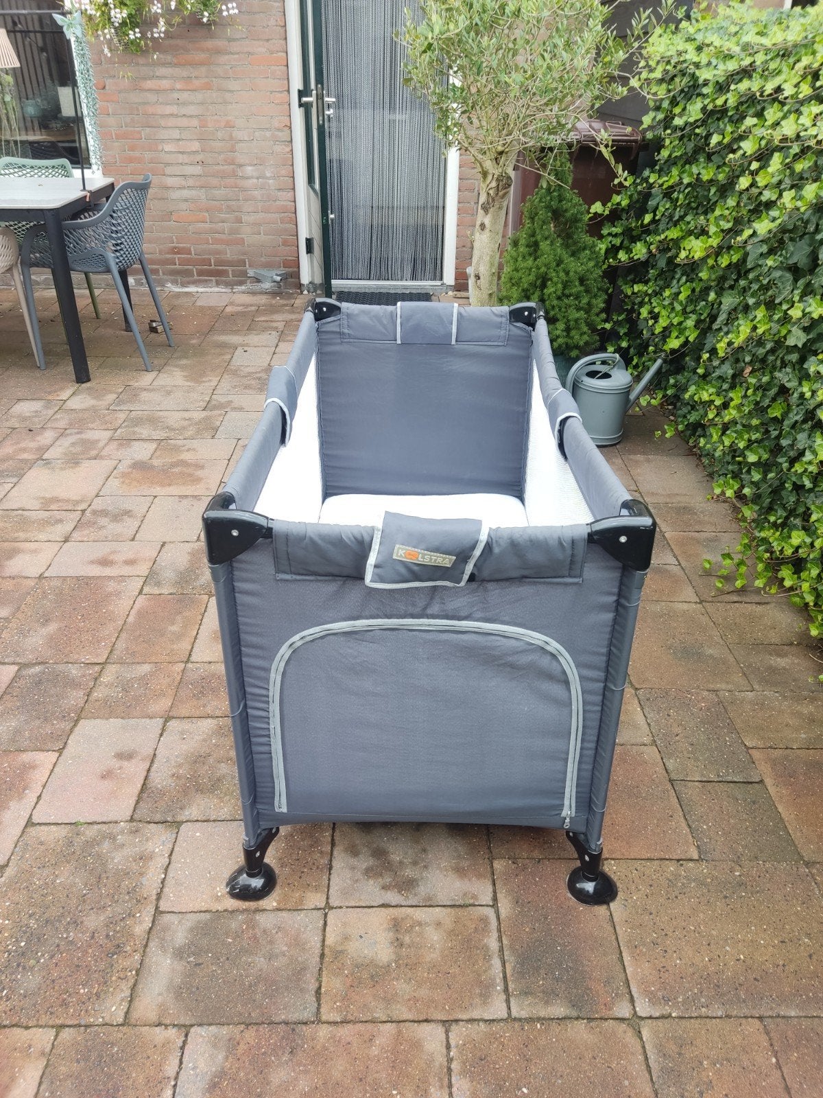 te koop koelstra campingbedje + Matras !, Ophalen, Gebruikt, Reisbedje
