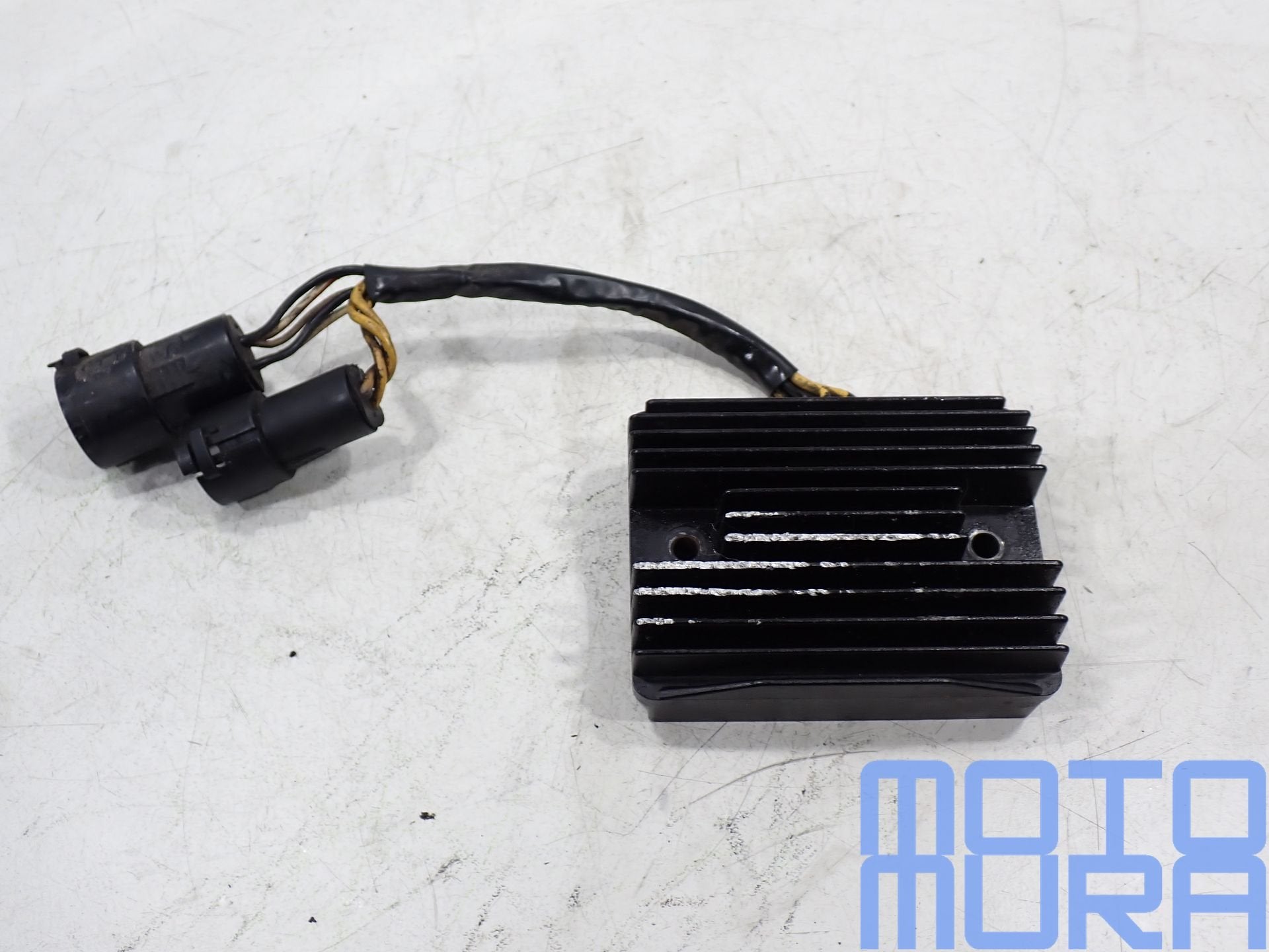 Kawasaki ZX12R ZX9R 2000 - 2002 spannignsregelaar spanningre, Gebruikt, -, -, Ophalen of Verzenden