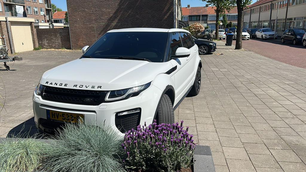 Land Rover Range Rover Evoque 2.0 TD4 4WD AUT 2016 Wit, Auto's, Land Rover, Automaat, 2000 kg, 179 pk, Wit