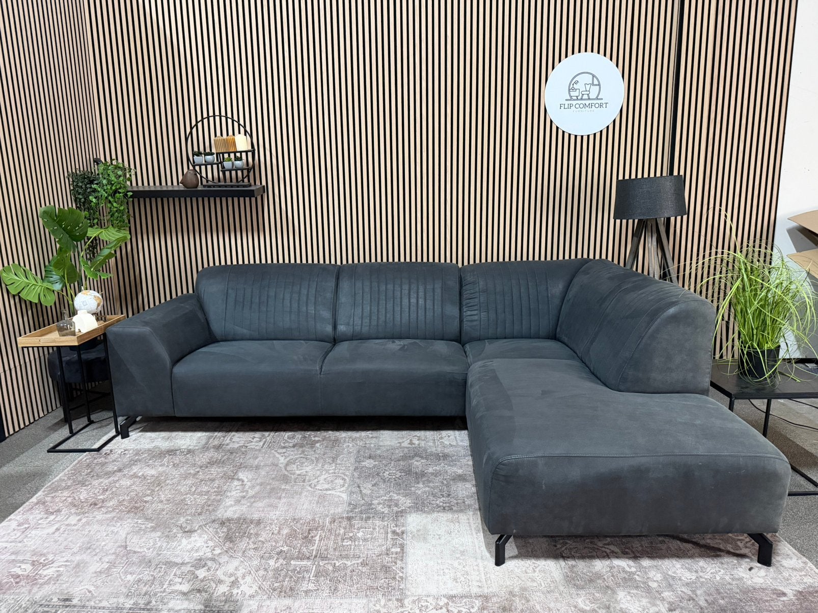 “GRATIS LEVERING” Kunslederen hoekbank! 275x195, 125 tot 150 cm, Hoekbank, Ophalen of Verzenden, Zo goed als nieuw