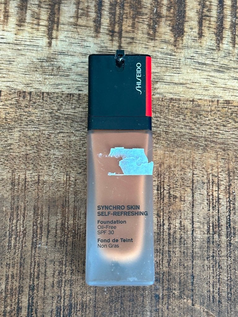 Shiseido Synchro Skin Foundation 520 Rosewood, Gehele gezicht, Beige, Nieuw, Ophalen of Verzenden