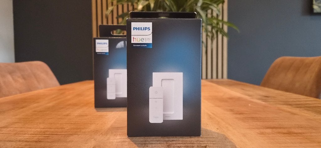 Philips Hue Dimmer Switch V2 - Draadloze Dimmer, Dimbaar, Ophalen of Verzenden, Nieuw, Philips Hue