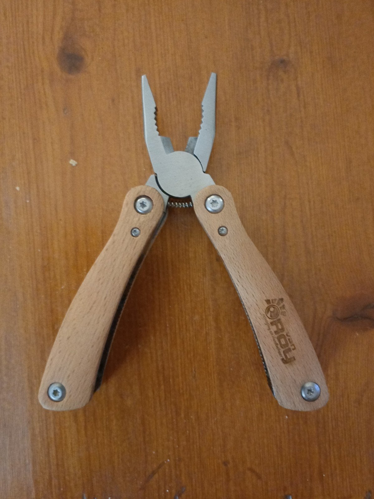 Multitool met houten handvatten - nieuw in Doos, Ophalen of Verzenden, Nieuw, Multitool, Overige merken