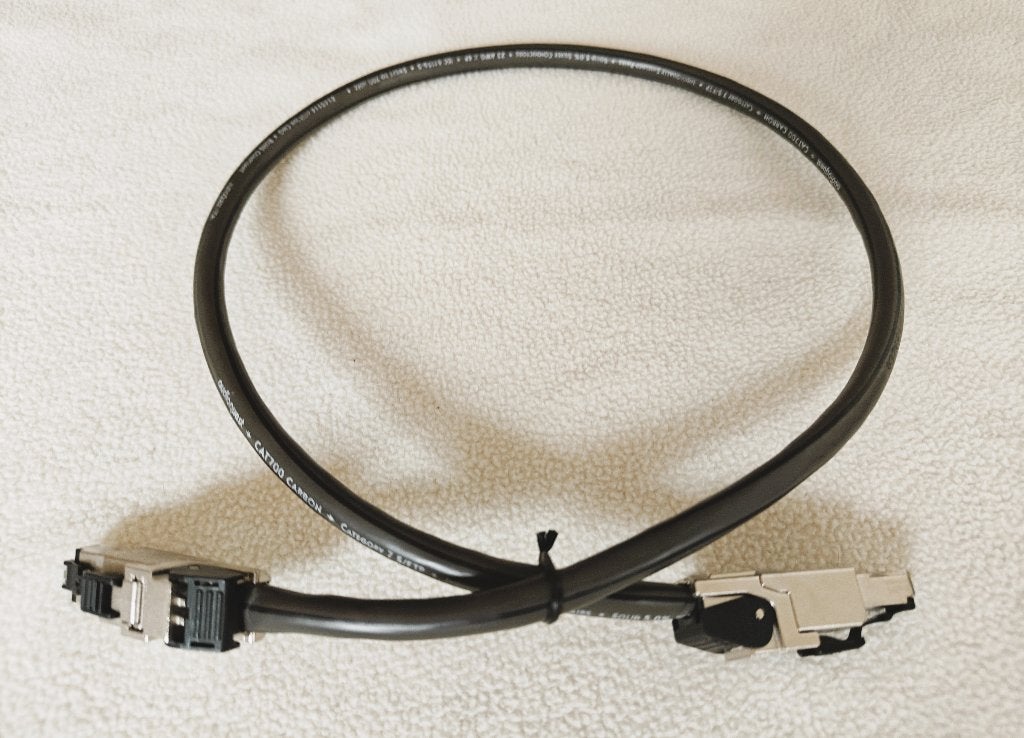 AudioQuest Carbon RJ/E Carbon Ethernet Cable - 0.75 meter, Ophalen of Verzenden, Gebruikt, Minder dan 2 meter, Overige kabels