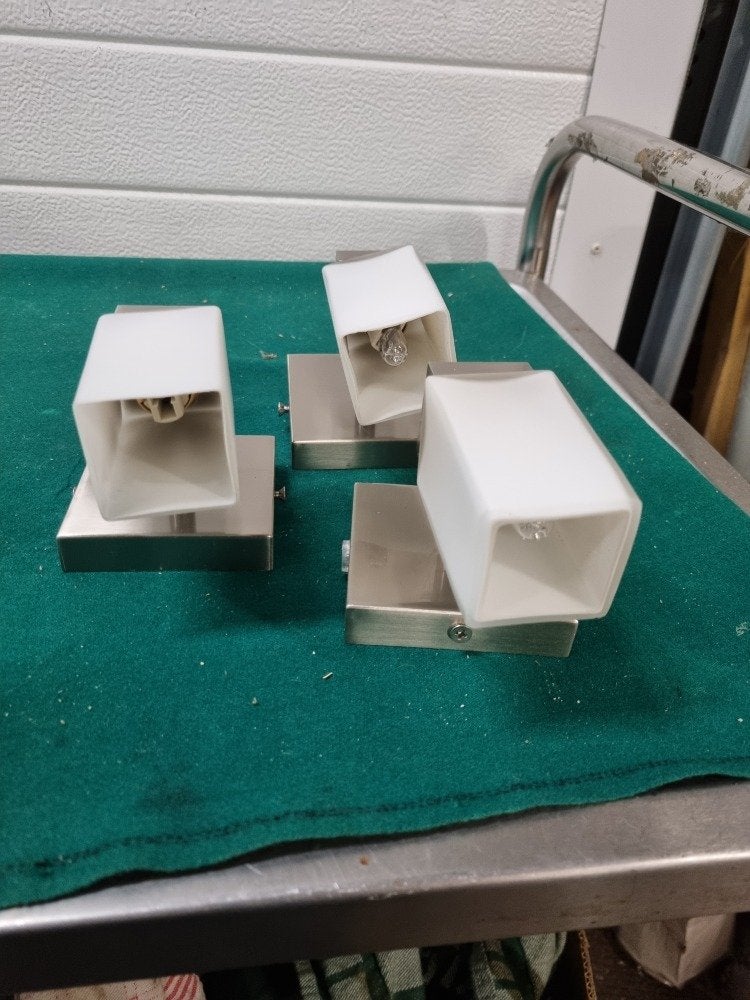 spotjes massive verstelbaar 3 stuks, Ophalen of Verzenden, 'T Olde Gre-j, Info@toldegrej.nl, Endepoelstraat 20f Didam