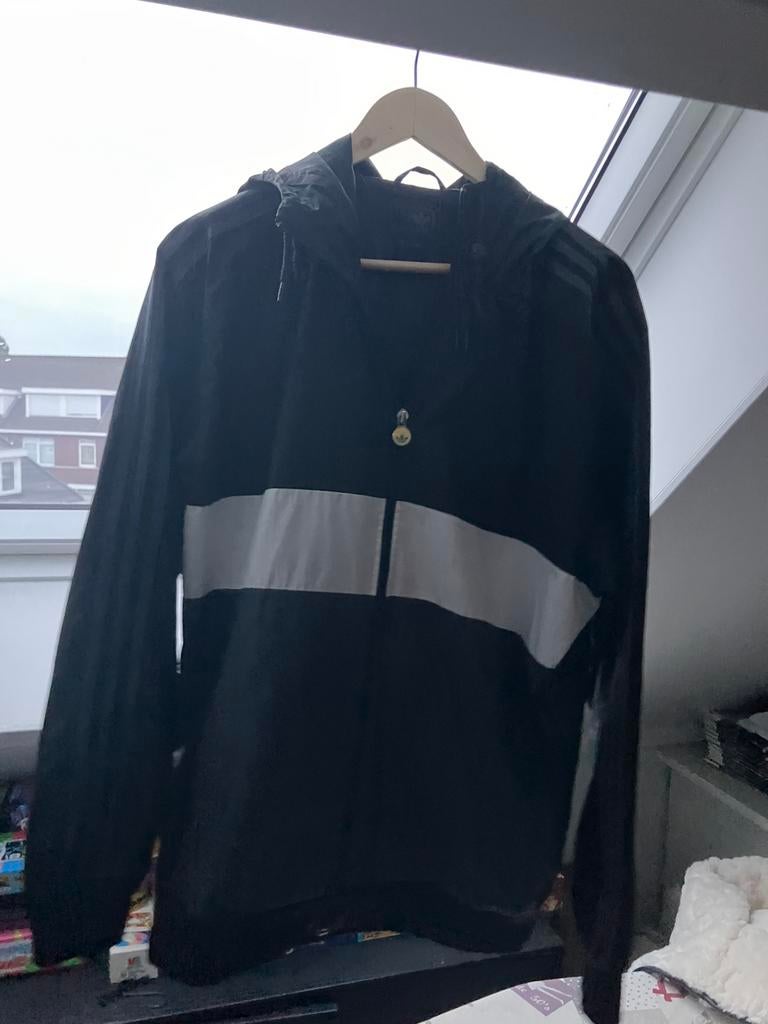 Adidas windbreaker maat M, Ophalen of Verzenden, Zo goed als nieuw, Maat 48/50 (M), Groen