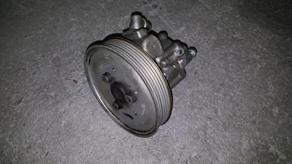 Stuurbekrachtigingspomp Audi A4 2.5 TDI V6 2003, Ophalen of Verzenden