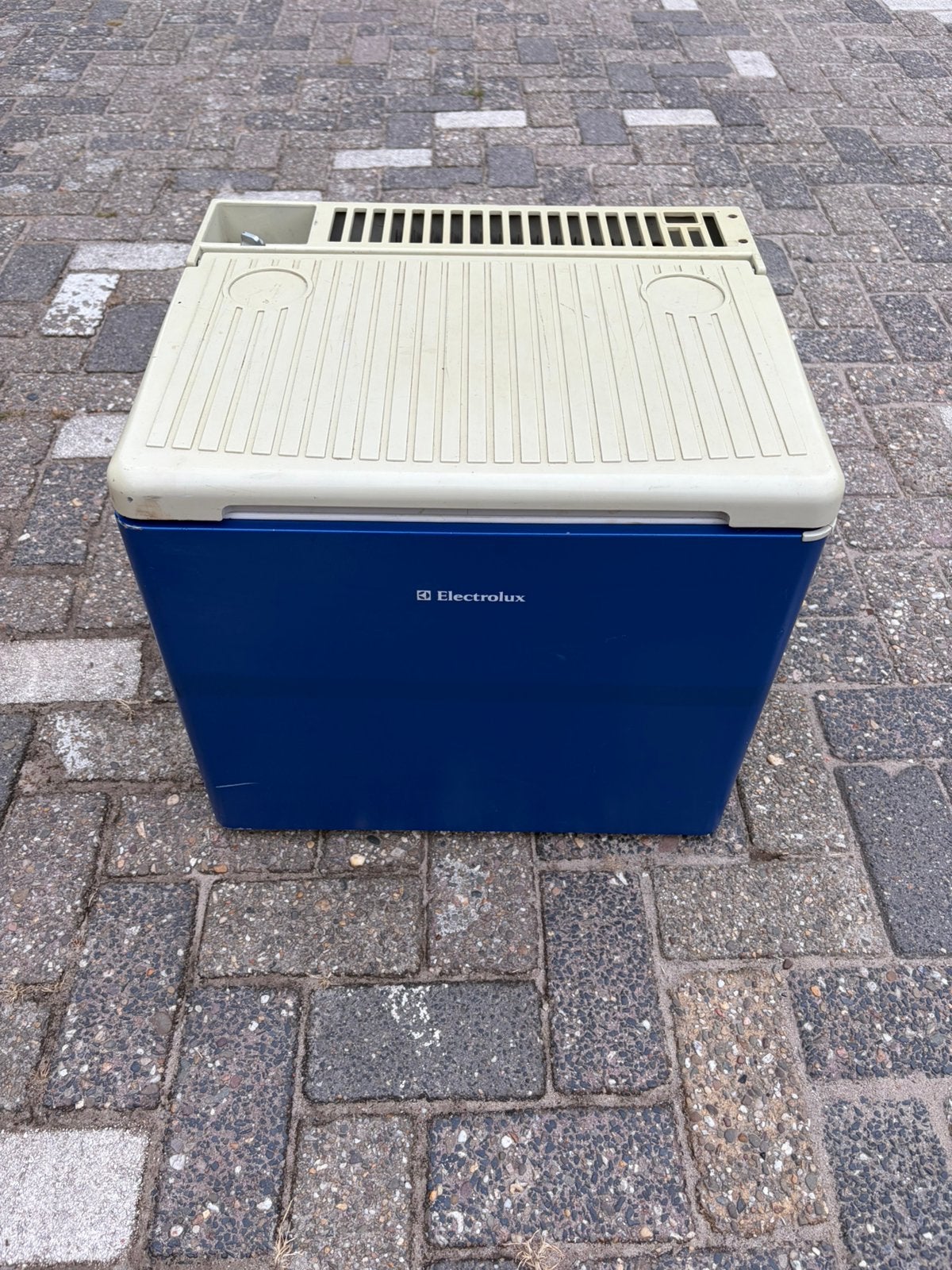 Domitec koelbox, Caravans en Kamperen, Koelboxen, Ophalen of Verzenden, Gebruikt, Koelbox, Elektrisch