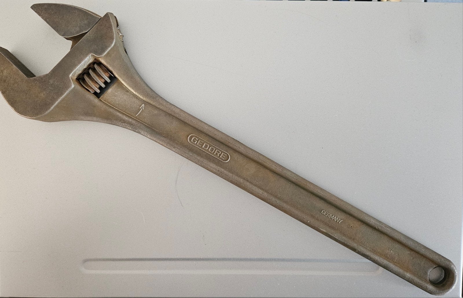 Gedore grote verstelbare moersleutel Bahco - 45 cm, Ophalen of Verzenden, Zo goed als nieuw, Sleutel/ratel, Gedore