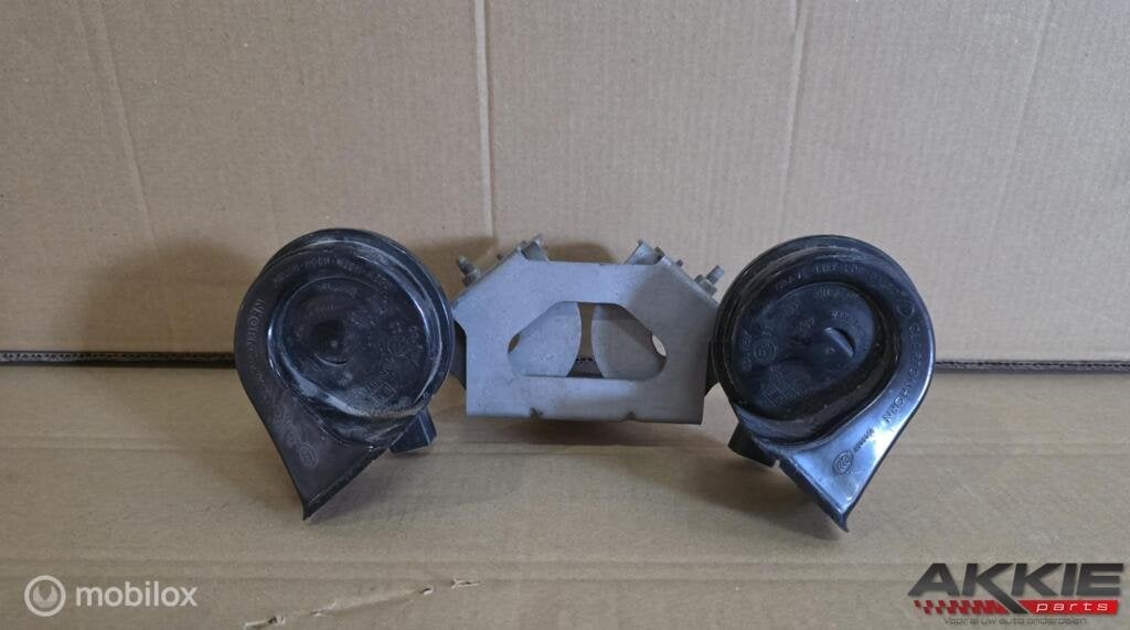 Mercedes C63 Claxon W205 A2315420020, Gebruikt, Ophalen of Verzenden