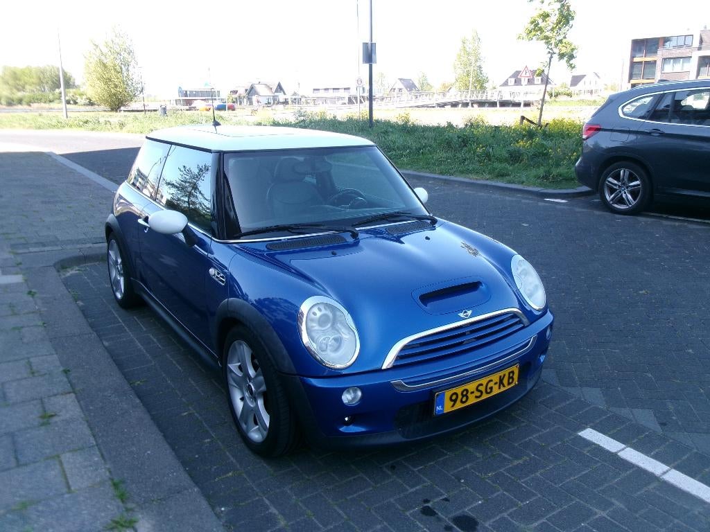 MINI COOPER 1.6 S CHILI-NL AUTO-ELEKTR GLAZEN SCHUIFD-AIRCO, Voorwielaandrijving, Zwart, 4 cilinders, Sound system