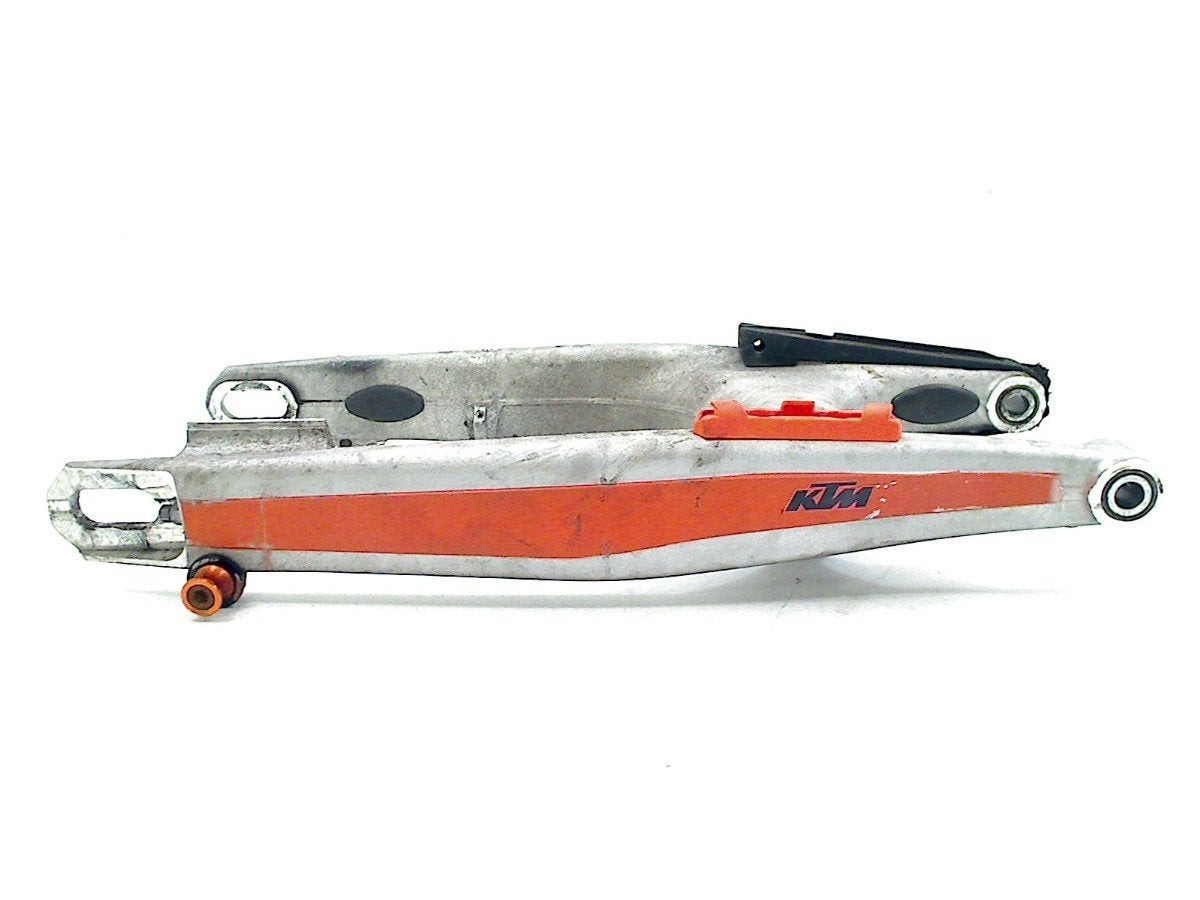 Achterbrug KTM 690 SMC R 2023 (2023-01/..), Cama Motorparts, Gebruikt, Info@cama-motorparts.nl, P.J. Troelstraweg 8, MAASSLUIS 3144 CX, Zuid Holland, , Nederland