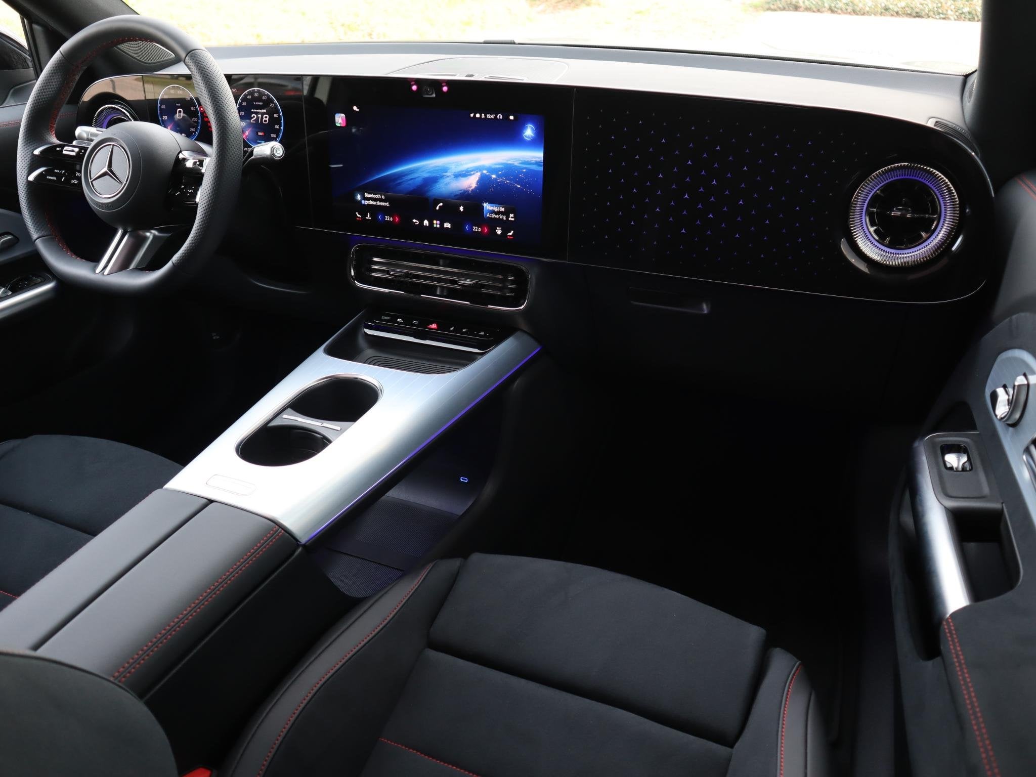 Mercedes-Benz GLB 250+ Business Solution AMG 85.5 kWh, Auto's, Dealer onderhouden, Achterwielaandrijving, Zwart, 607 km