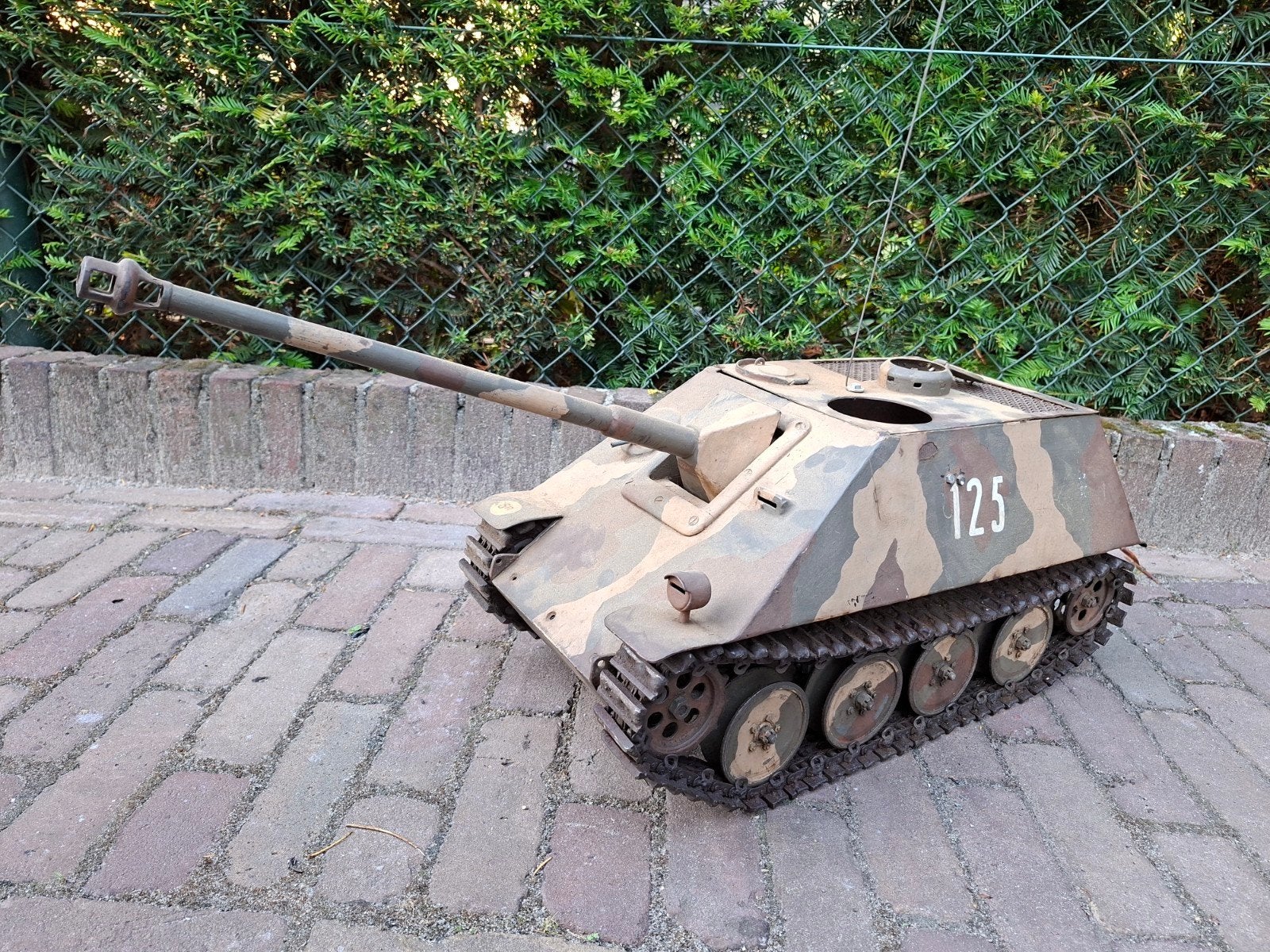 Volledig metalen tank roller - RC project of display, Hobby en Vrije tijd, Modelbouw | Radiografisch | Auto's, Ophalen, Gebruikt