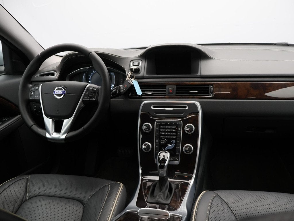 Volvo XC70 2.0 T5 FWD Inscription Edition / Trekhaak / Stand, Euro 6, 4 cilinders, 1969 cc, XC70