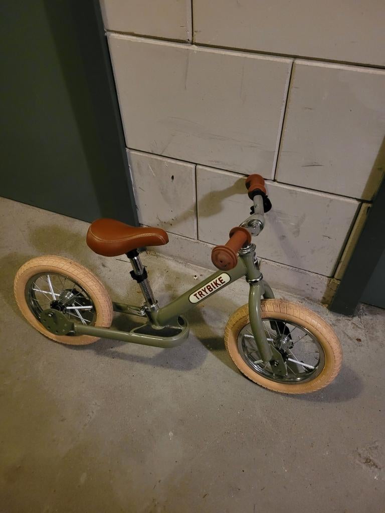 Trybike 2 wielen loopfiets, kinderfiets, Ophalen, Zo goed als nieuw