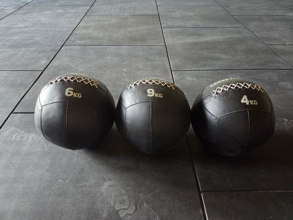 Te koop crossmaxx wall balls, Ophalen, Zo goed als nieuw, Benen, Fitnessbal