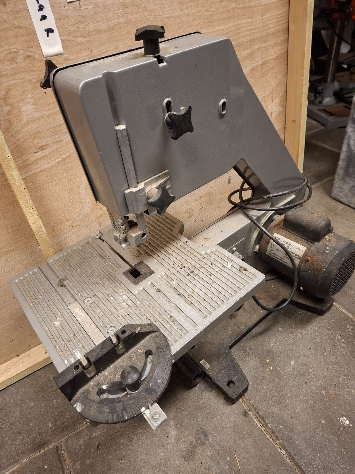 Wickes Lintzaag 25cm - Gebruikt, Gebruikt, 70 mm of meer, 600 tot 1200 watt, Ophalen of Verzenden