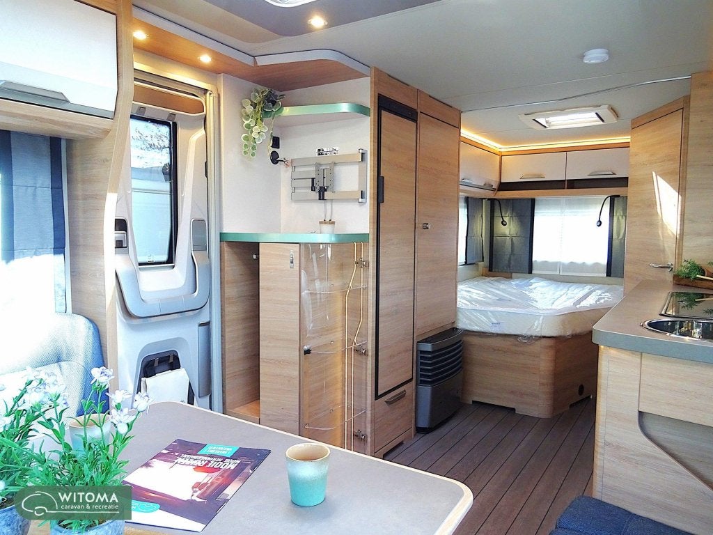 Knaus Sudwind Black Selection 580 UF aller nieuwste Knaus 20, Caravans en Kamperen, Bedrijf, Overige typen, 6 tot 7 meter, Knaus