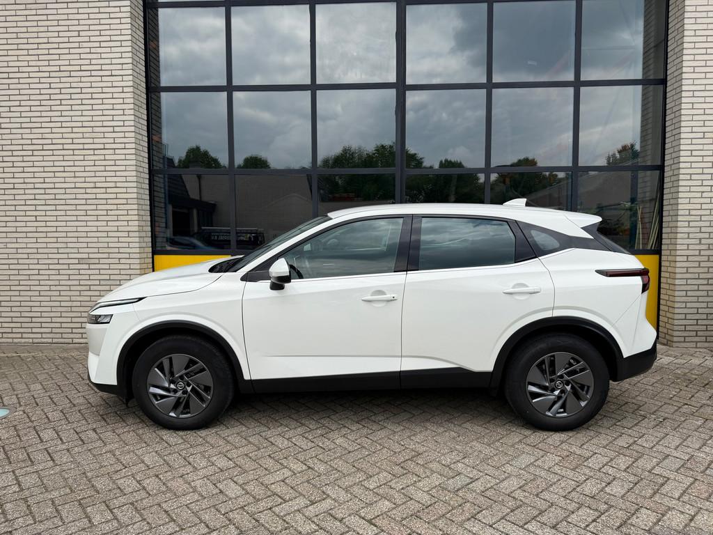 Nissan Qashqai 140PK 1ste eigenaar, trekhaak & adaptieve cru, Voorwielaandrijving, 1304 kg, Stof, Gebruikt