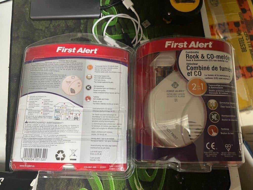 2x First Alert SCO5CE Combimelder, Ophalen of Verzenden, Nieuw, Detector, Sensor of Melder, Rook