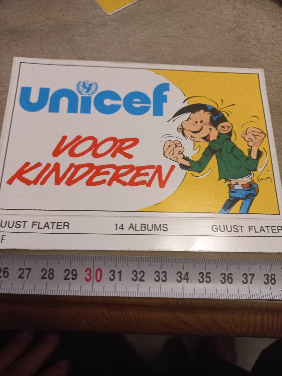 Guust Flater UNICEF stripboek - 14 albums sticker, Ophalen of Verzenden, Zo goed als nieuw