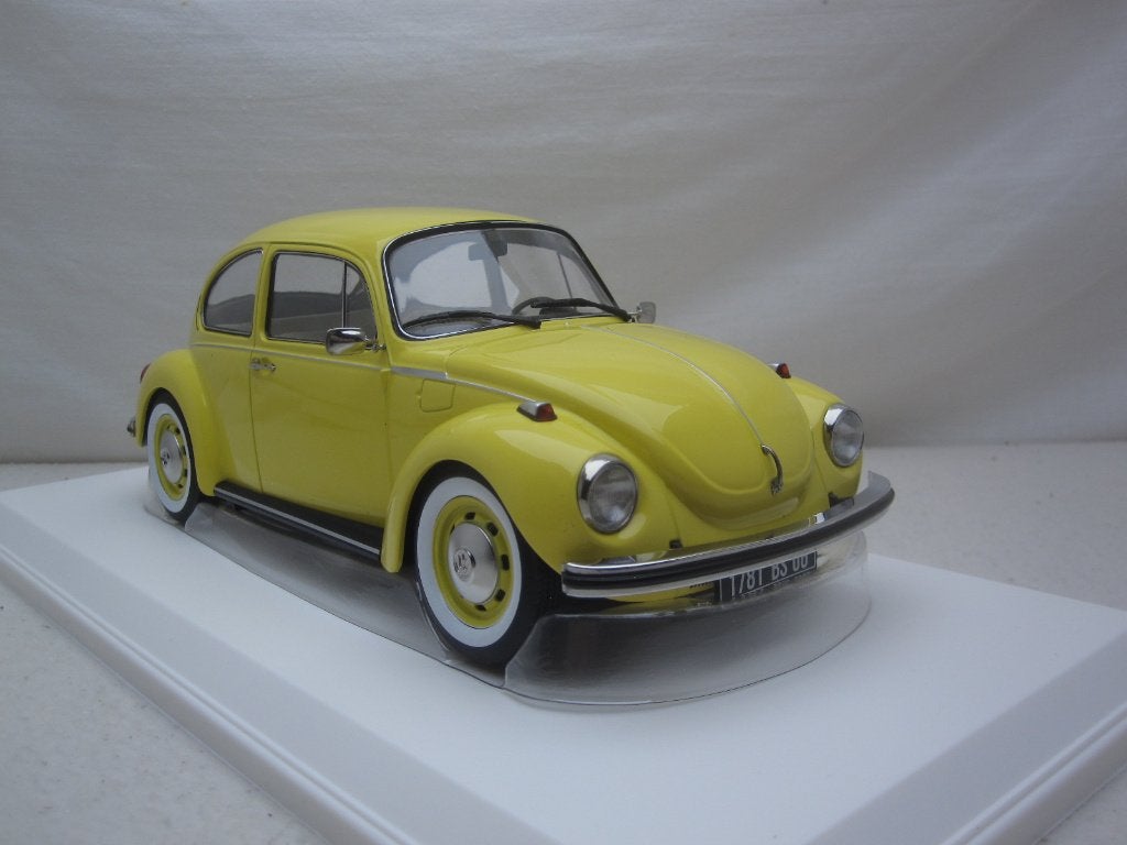 Volkswagen VW Kever 1303 lichtgeel 1973 1:18 Norev, Hobby en Vrije tijd, Ophalen of Verzenden, Nieuw, Auto, Norev