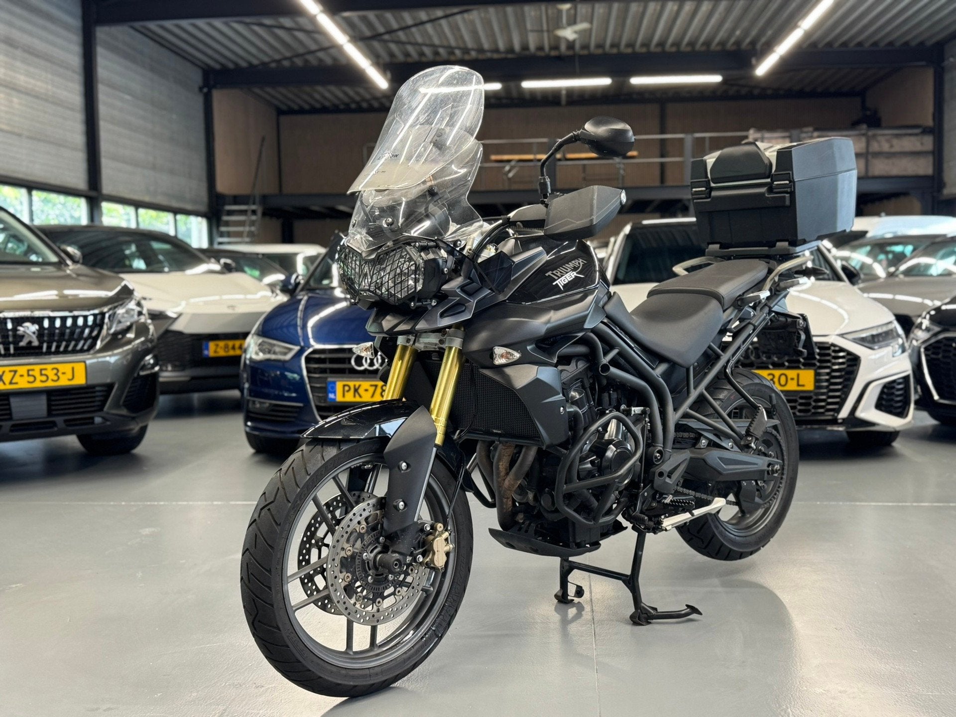Triumph All-Road Tiger 800 ABS 70 kW, Bedrijf, After.sales@triumph.co.uk, Meer dan 35 kW, Triumph Motorcycles Ltd