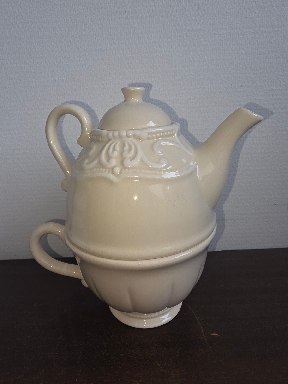 Countryfield tea-for-one set – roomwit/crème – 3-delig, Keramiek, Overige typen, Ophalen of Verzenden, Zo goed als nieuw