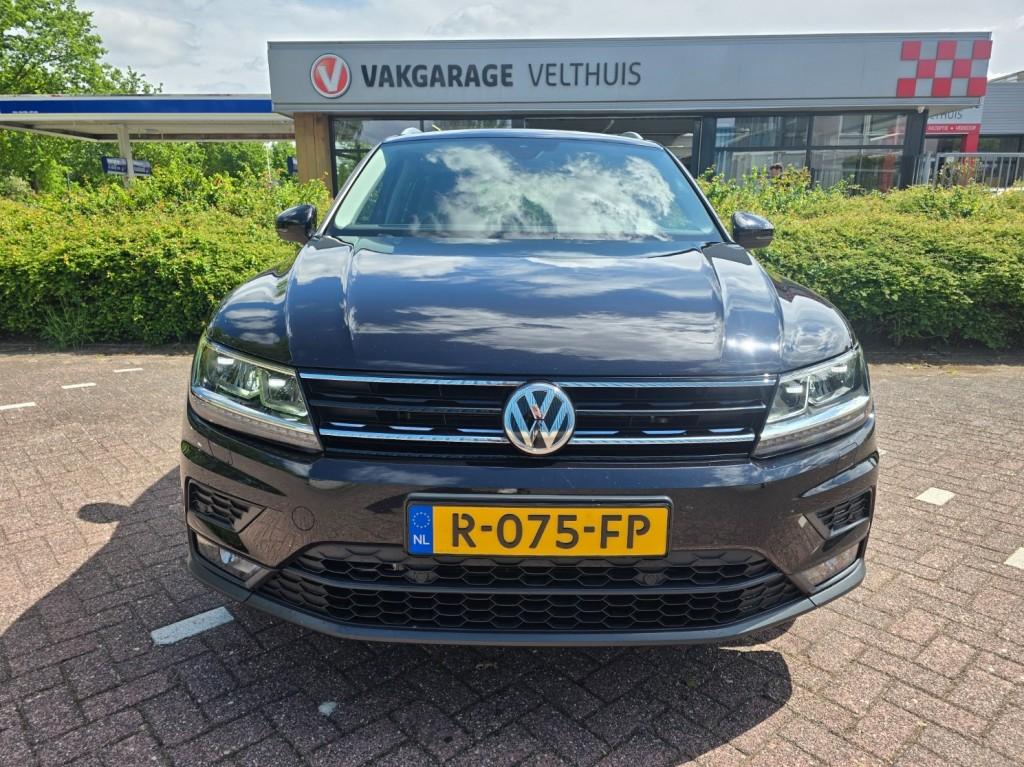Volkswagen TIGUAN 2.0 4motion Business  190 PK / Trekhaak /, Automaat, Gebruikt, Huisgarantie, 2500 kg