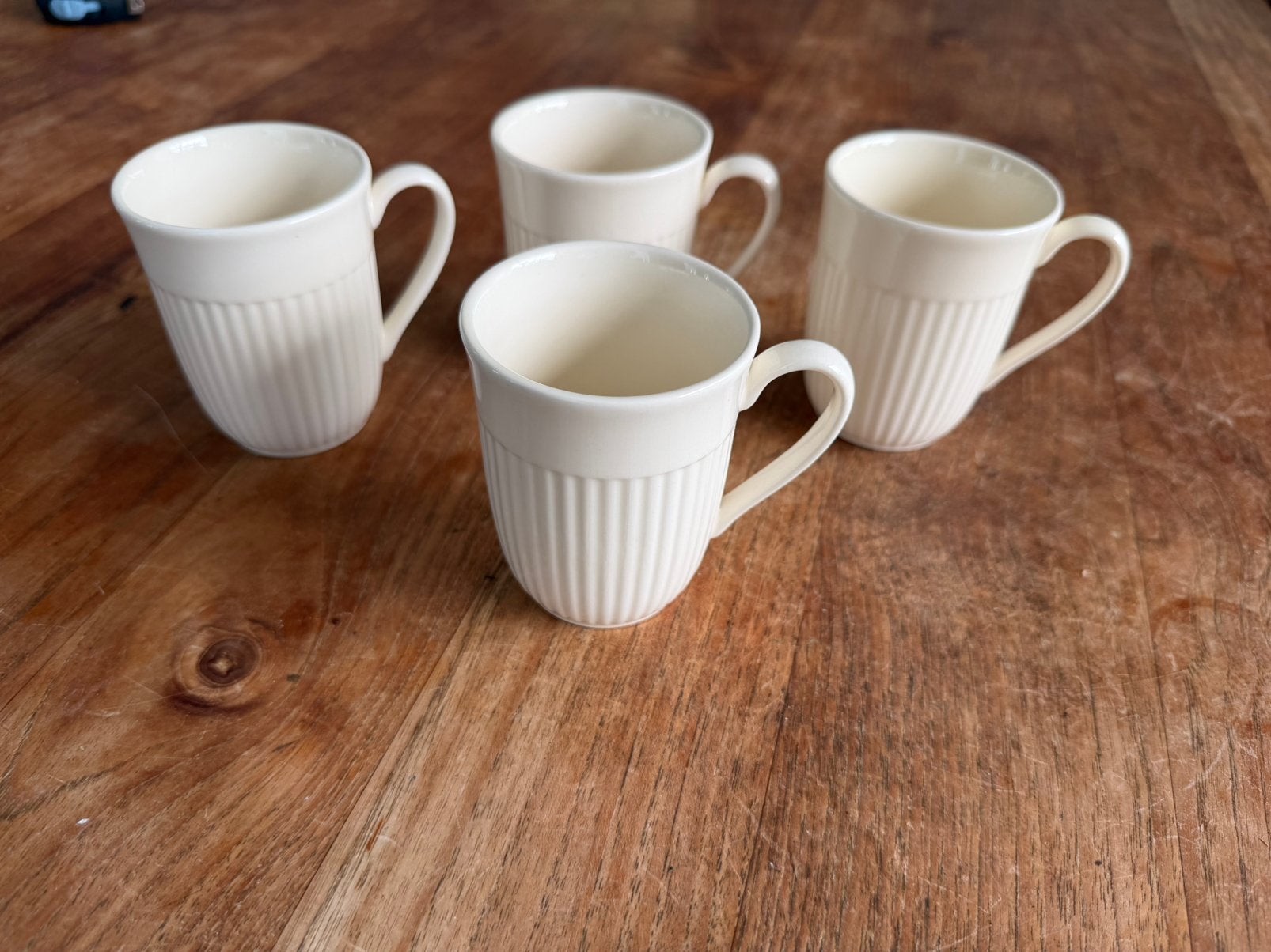 Wedgwood edme 4 senseo mokken/bekers 8,5cm hoog, Ophalen of Verzenden, Zo goed als nieuw, Aardewerk, Kop(pen) en/of Schotel(s)