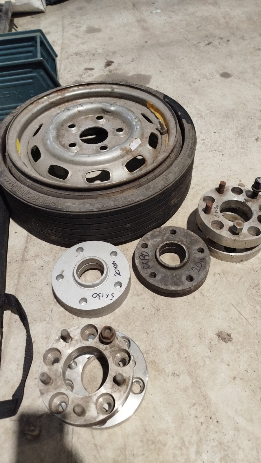 Porsche spoorverbreders 5x130 en space saver reservewiel, Ophalen, Gebruikt, Porsche