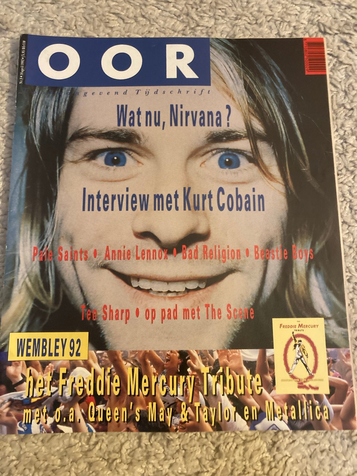 OOR 1992 - Kurt Cobain, Freddie Mercury Tribute, Boeken, Ophalen of Verzenden, Gelezen, Artiest