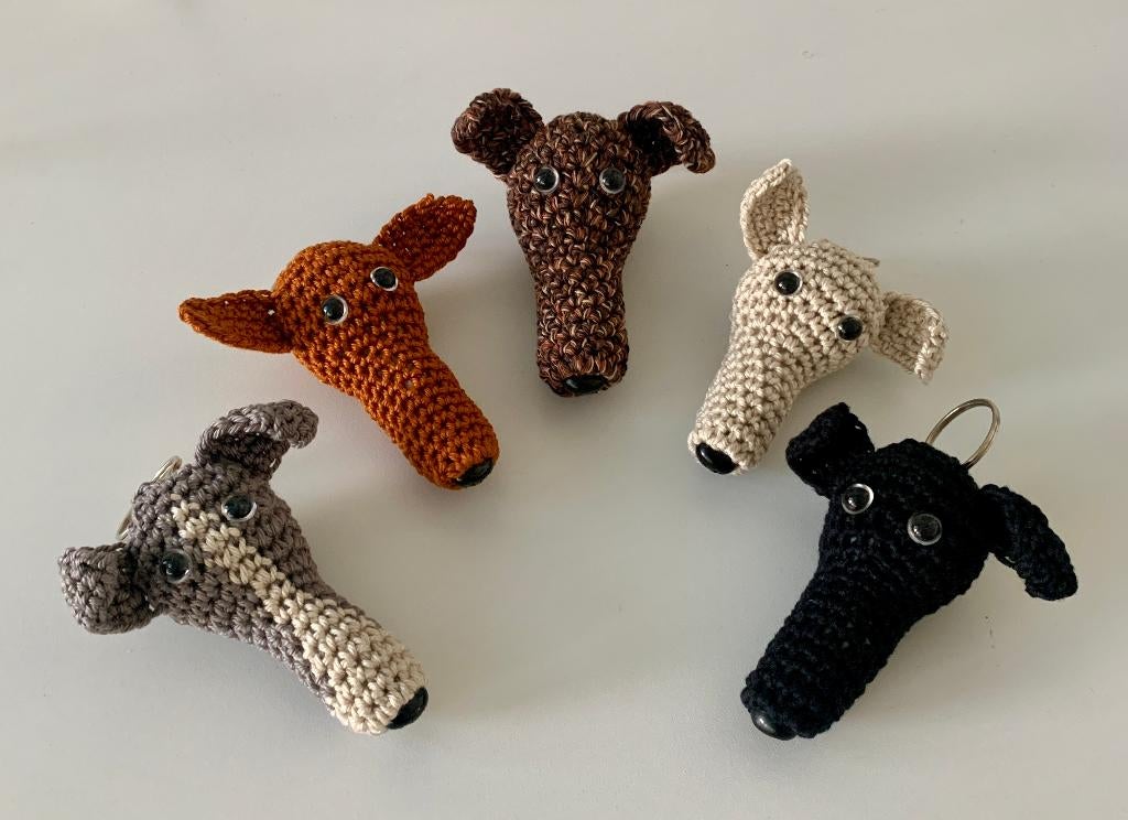 Gehaakte sleutelhanger windhond diverse kleuren, Ophalen of Verzenden, Nieuw