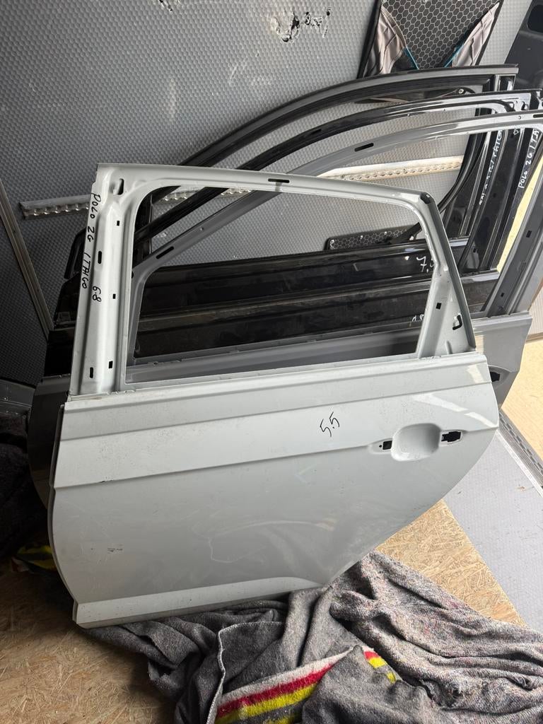Volkswagen Polo 2g Taigo Portier deur links achter, Ophalen of Verzenden