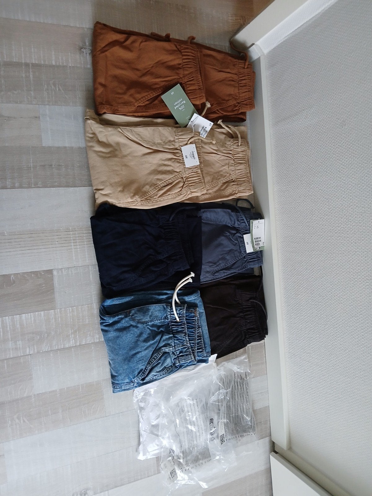 H&M Jogger broeken pakket maat 134 (8-9 jaar) - 5 stuks, Kinderen en Baby's, Kinderkleding | Maat 134, Broek, H&M, Nieuw, Ophalen of Verzenden