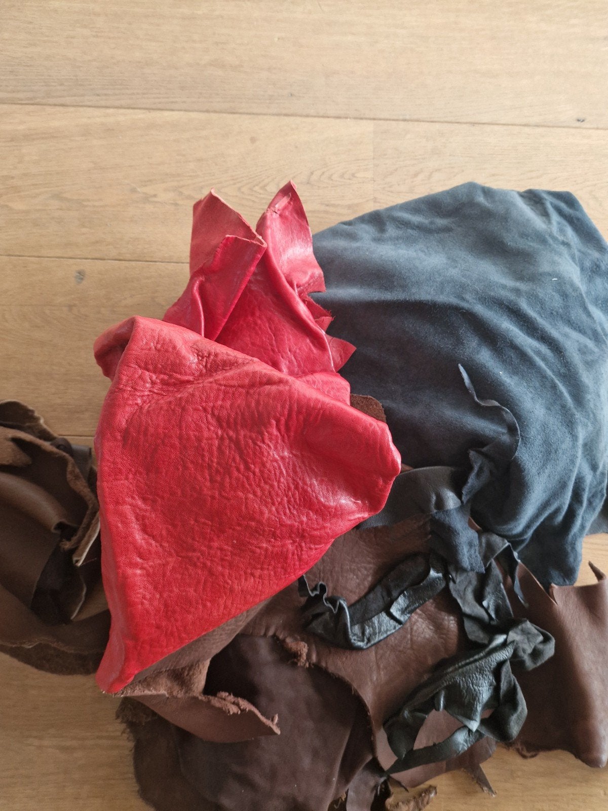 Diverse Leerresten - Perfect voor Creatieve Projecten, Ophalen