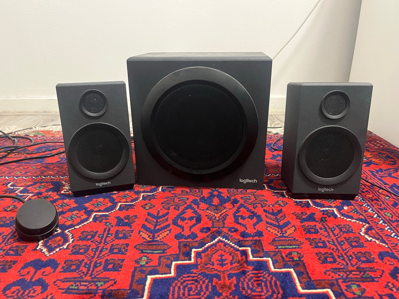 Logitech Z333 2.1 Speakerset met Subwoofer, Ophalen, Logitech, Speakerset, Zo goed als nieuw