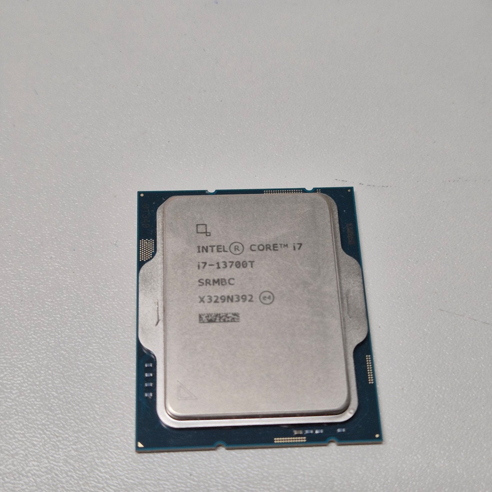 Intel Core i7-13700T Socket LGA 1700 processor, Computers en Software, Gebruikt, Ophalen of Verzenden, 16-core, 4 Ghz of meer