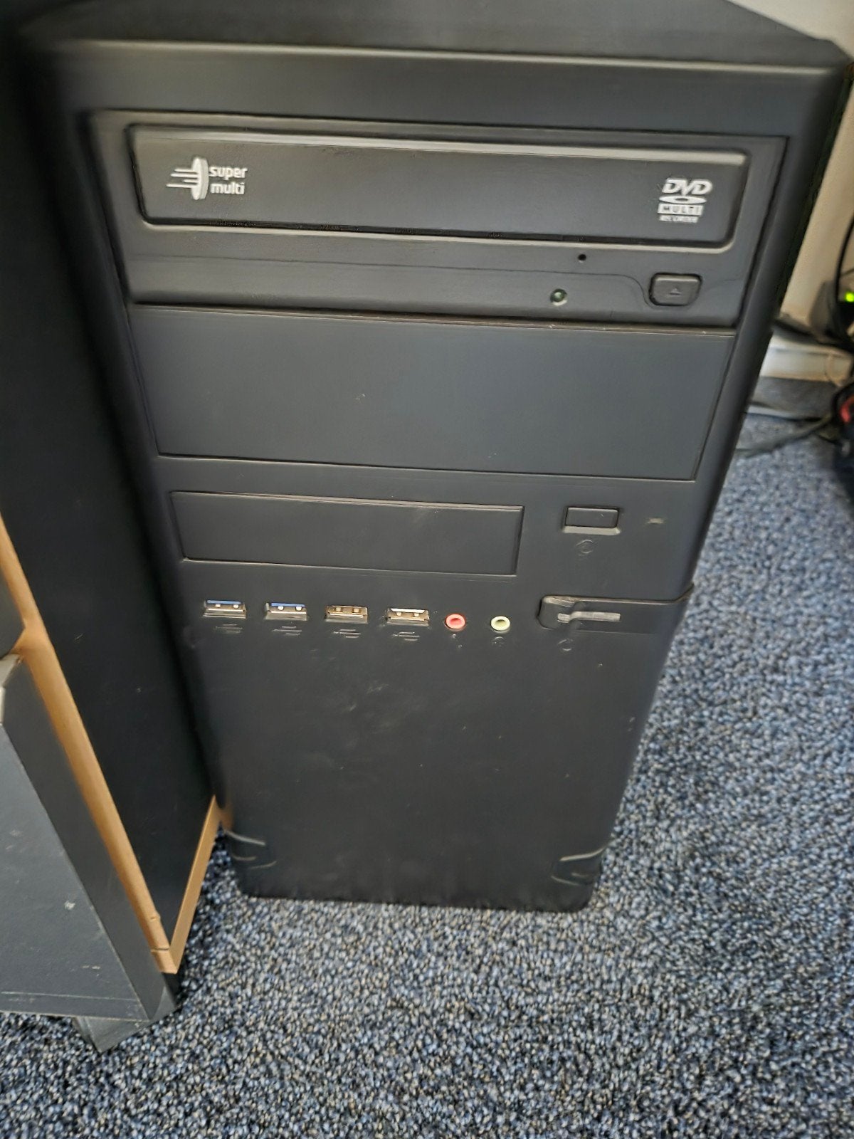 Desktop PC - Zwart,, Onbekend, Gebruikt, Onbekend, Onbekend