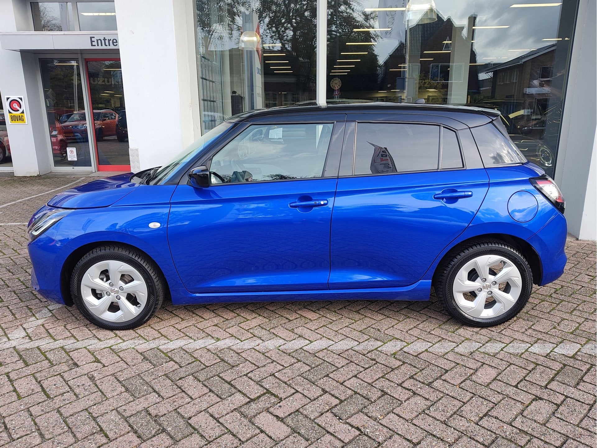 Suzuki Swift 1.2 SELECT SMART HYBRID AUTOMAAT Carplay/Androi, Stof, Gebruikt, Swift, Origineel Nederlands