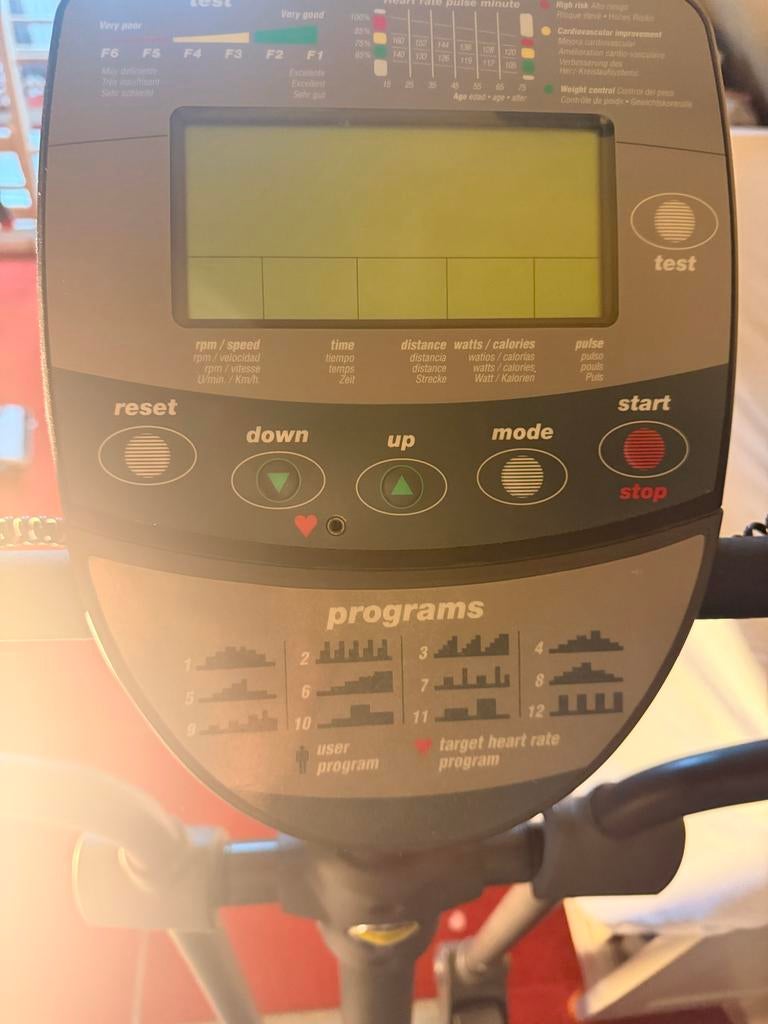 ProAction BH Fitness Crosstrainer - Zo goed als nieuw, Sport en Fitness, Fitnessapparatuur, Zo goed als nieuw, Crosstrainer, Armen