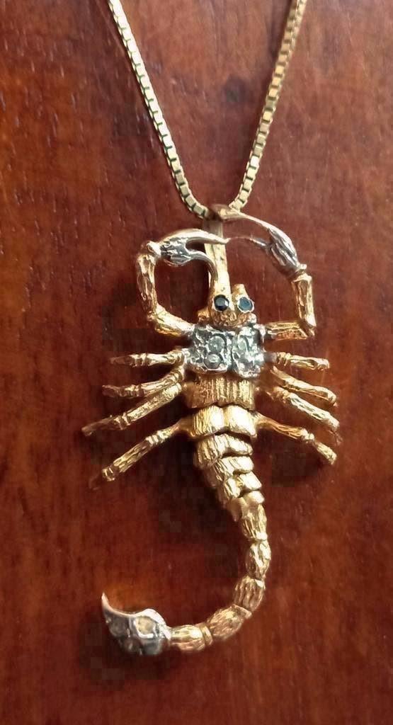 Zeldzame Schorpioen hanger goud 18 karaat ,750 goud, gold, Ophalen, Met edelsteen, Goud, Goud