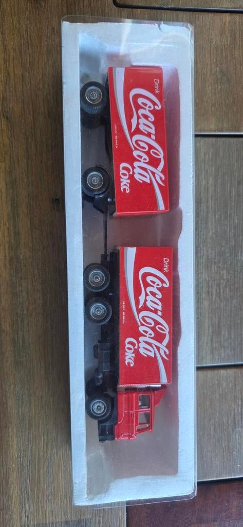 Solido Coca Cola DAF Vrachtwagen Schaal 1/69, Ophalen of Verzenden, Gebruikt, Bus of Vrachtwagen