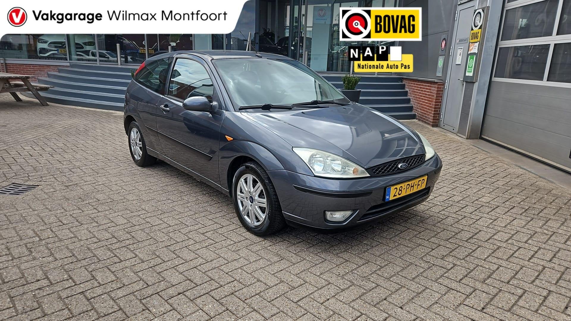Ford Focus 1.6-16V Futura|Leder|Koude Airco|Clima|Volledige, Auto's, 1596 cc, 4 cilinders, Automatische klimaatregeling, 49 €/maand