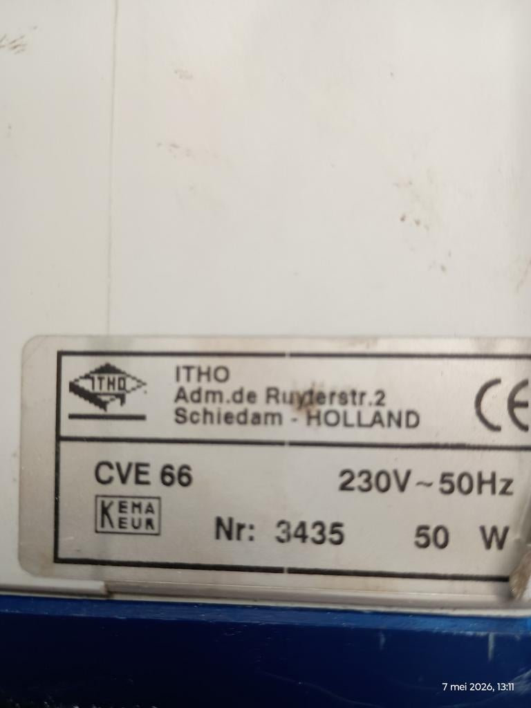 Bieden.       Itho CVE 66 Afzuigbox - 230V~ 50Hz, 50W, Ophalen of Verzenden, Gebruikt, Overige